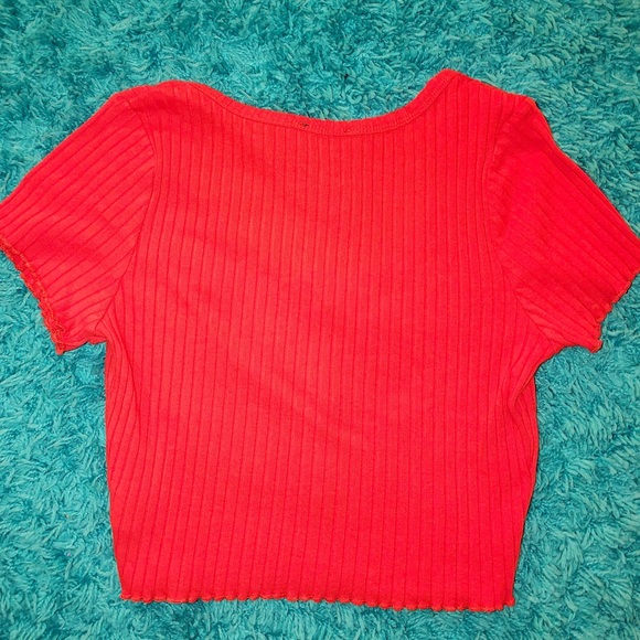 Ribbed Crop Top - Picture 2 of 2